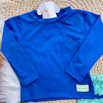 Linha Praia - Blusa com Proteção UV50+ e Sunga Tubarões - Marinho